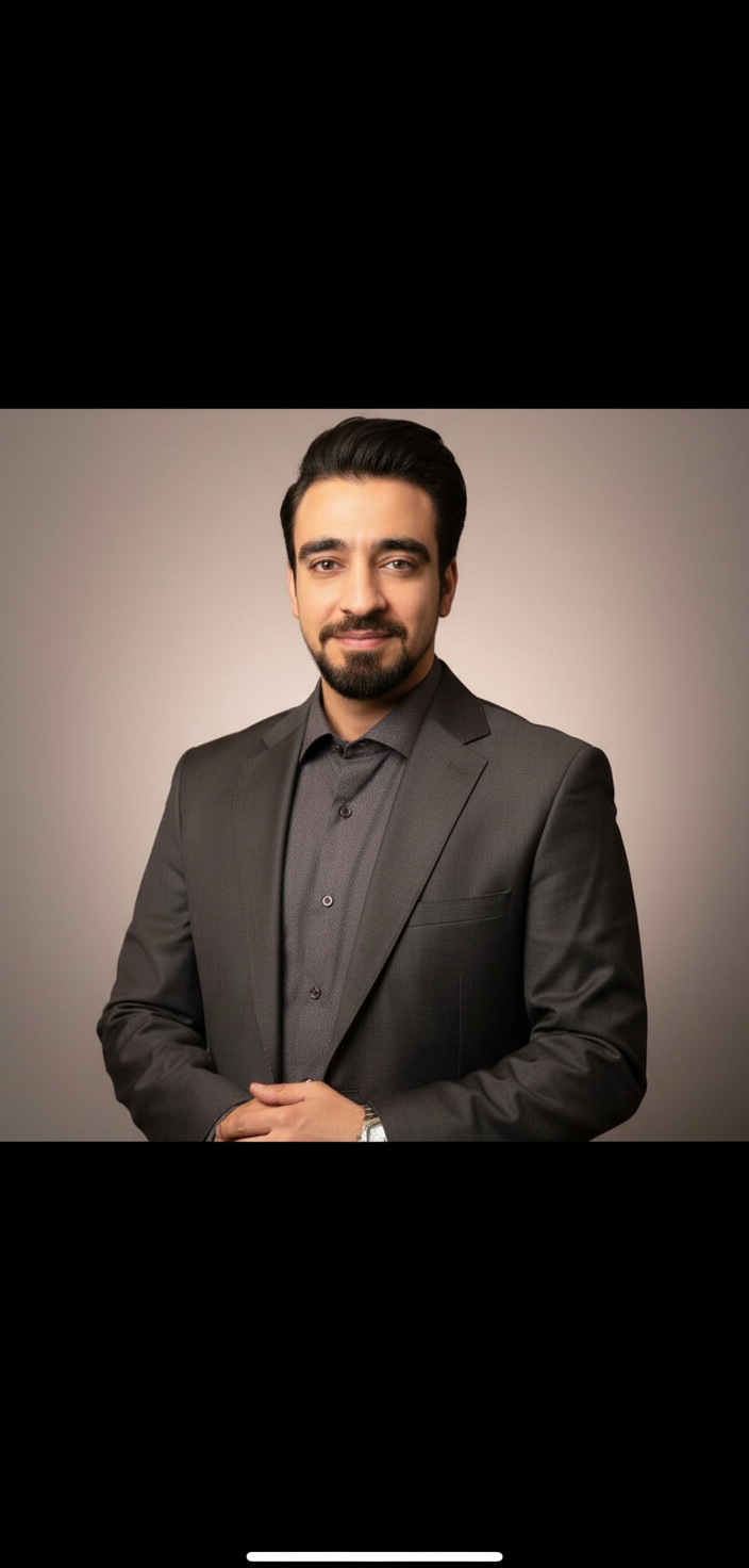 علی مومنی